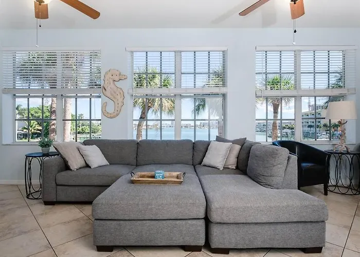 Haven In South Clearwater Apartment *